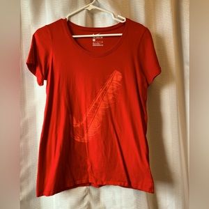 Nike loose fit t shirt